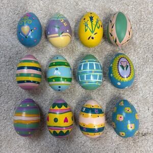 NIB Lillian Vernon Painted Wooden Handcrafted Set of 12 Easter Eggs